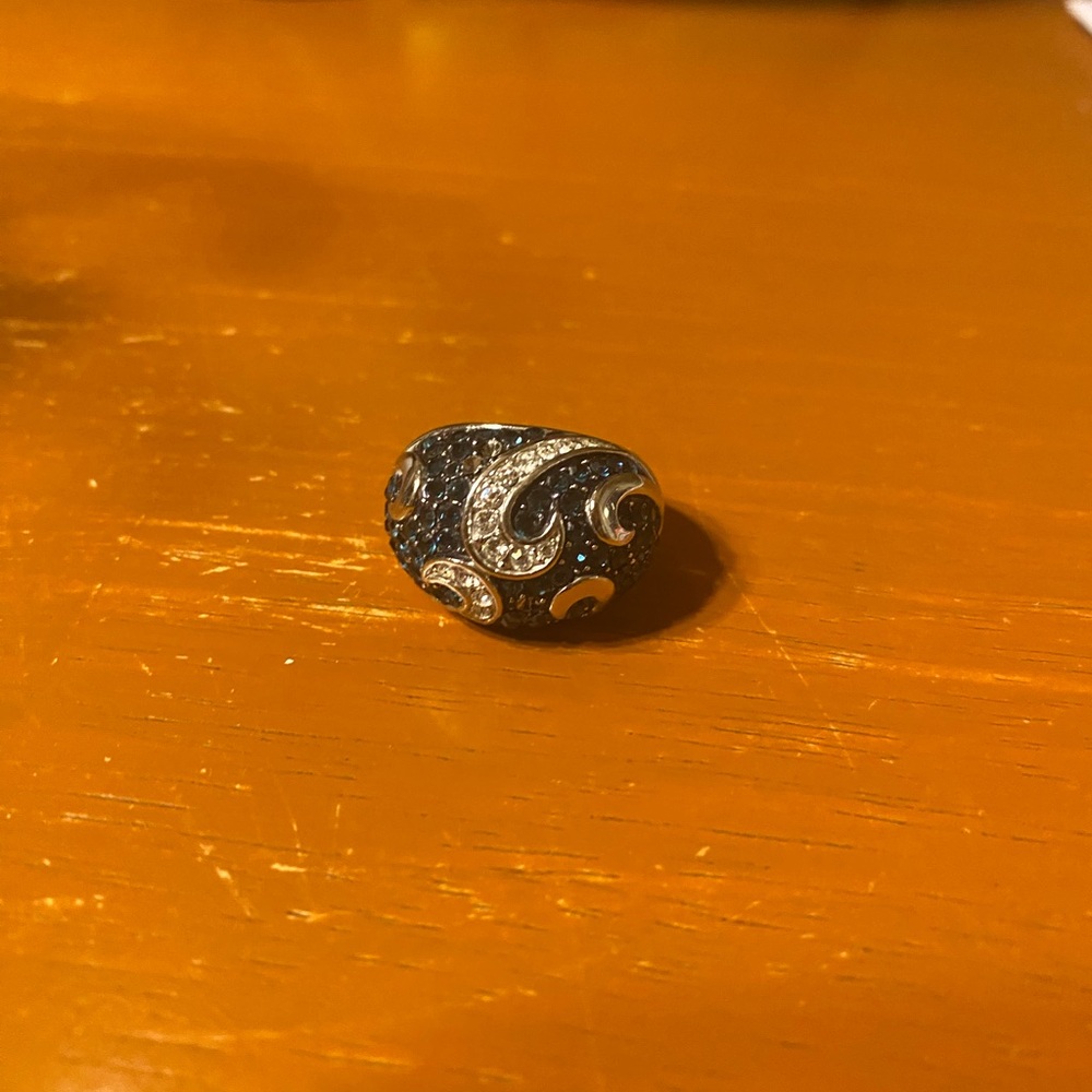 Lia Sophia sz 7 Blue Ring
